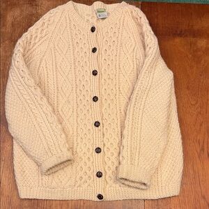 Elegant Cream Cable Knit Cardigan